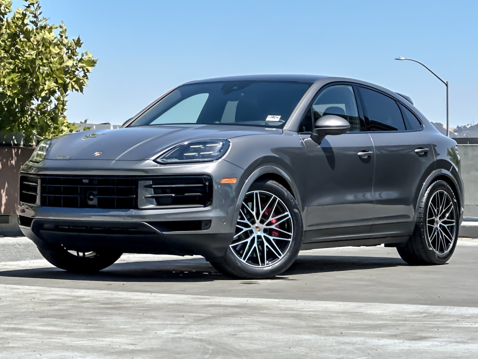 2025 Porsche Cayenne Coup