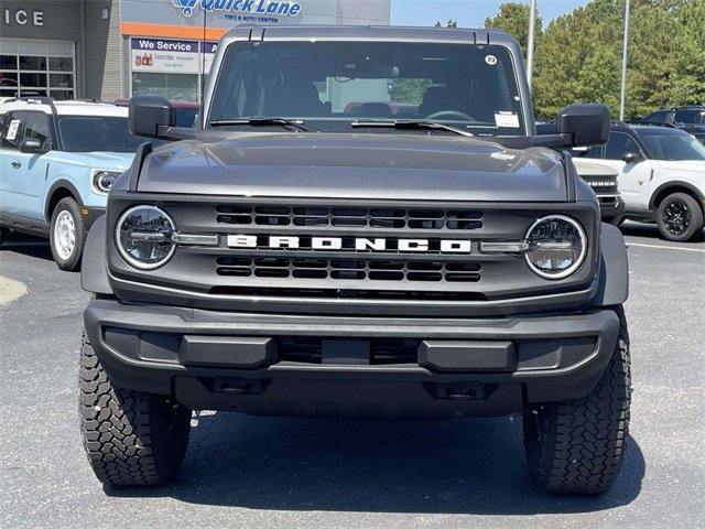 2025 Ford Bronco Base photo 14