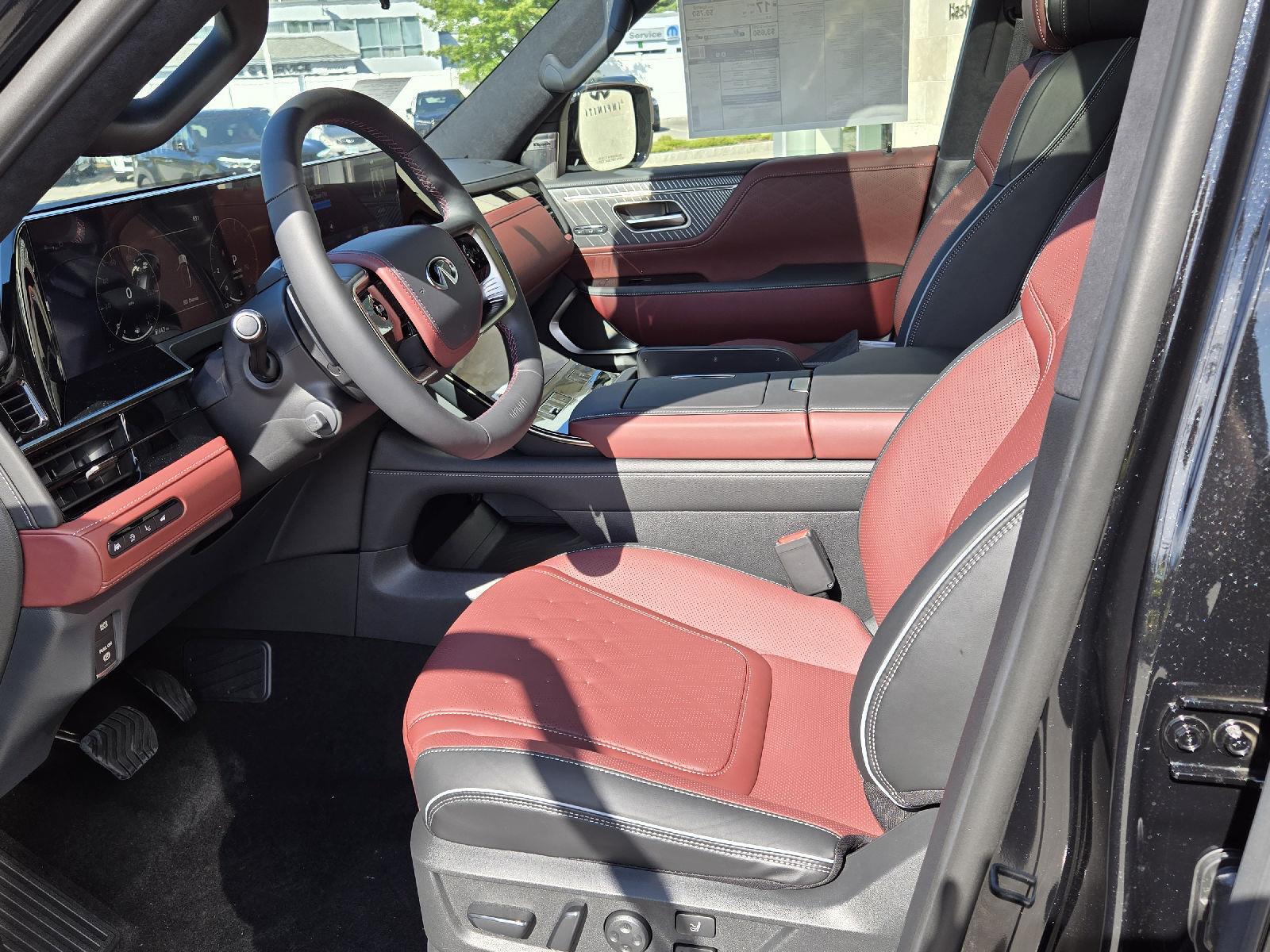 2026 Infiniti QX80 photo 2