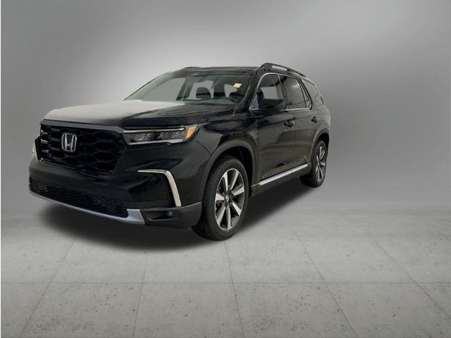 2025 Honda Pilot Touring's photo