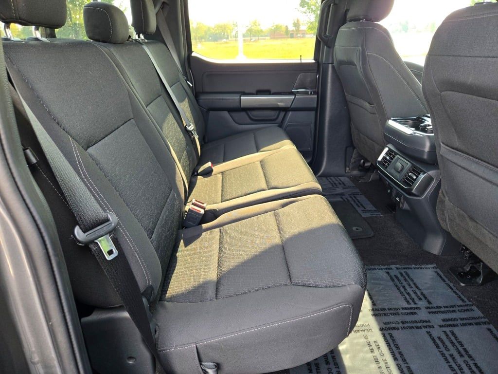 2022 Ford F-150 XLT photo 9