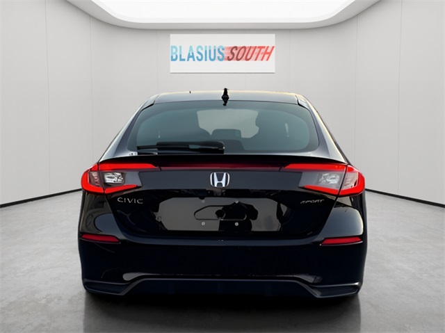2025 Honda Civic Sport photo 4