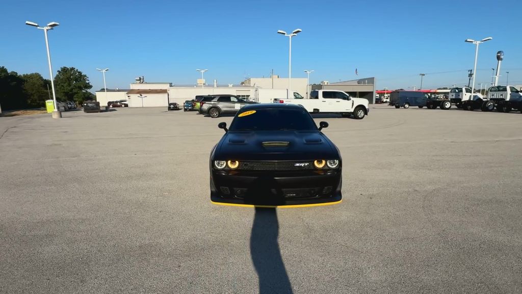 2019 Dodge Challenger R/T Scat Pack Widebody photo 3