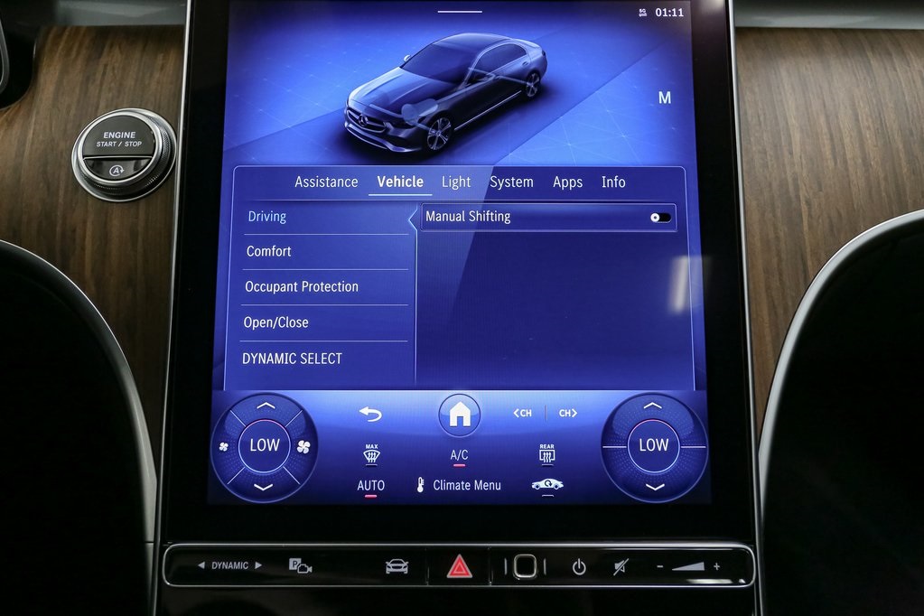 2025 Mercedes Benz C 300 4MATIC photo 32