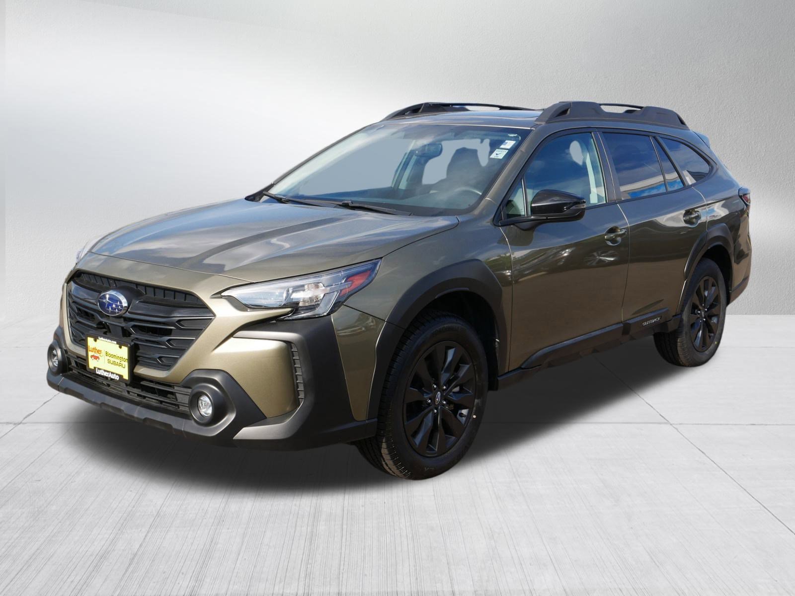 2024 Subaru Outback Onyx Edition photo 2
