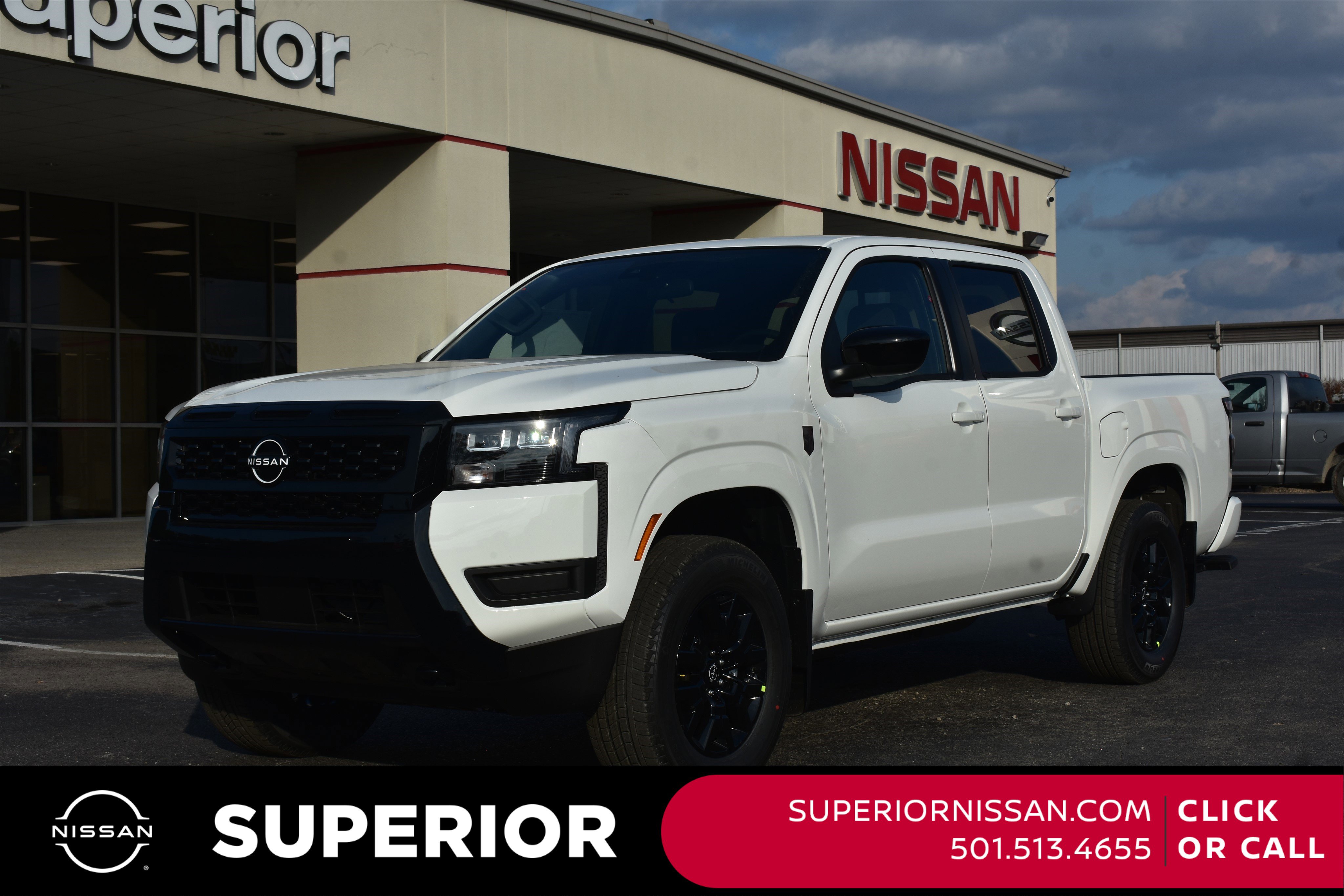 2026 Nissan Frontier SV's photo