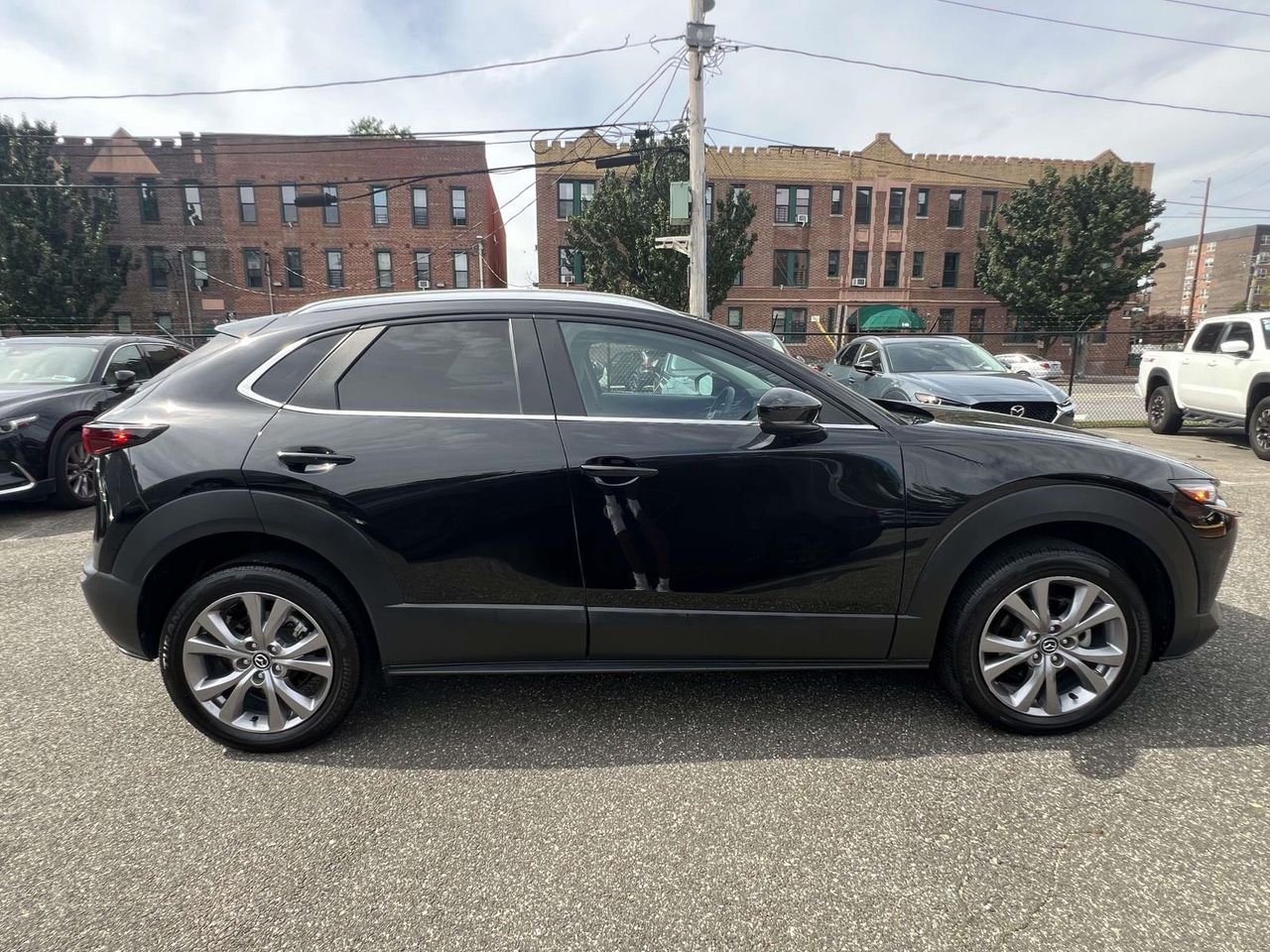 2023 Mazda CX-30 2.5 Select photo 3