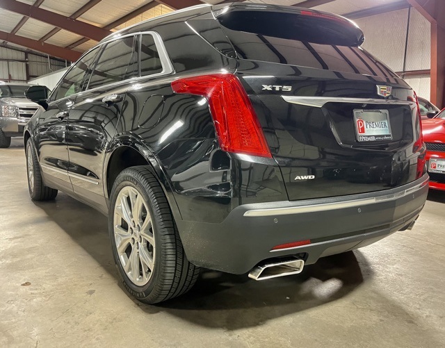 2018 Cadillac XT5 Luxury photo 4