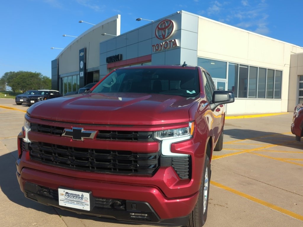 2025 Chevrolet Silverado 1500 RST's photo