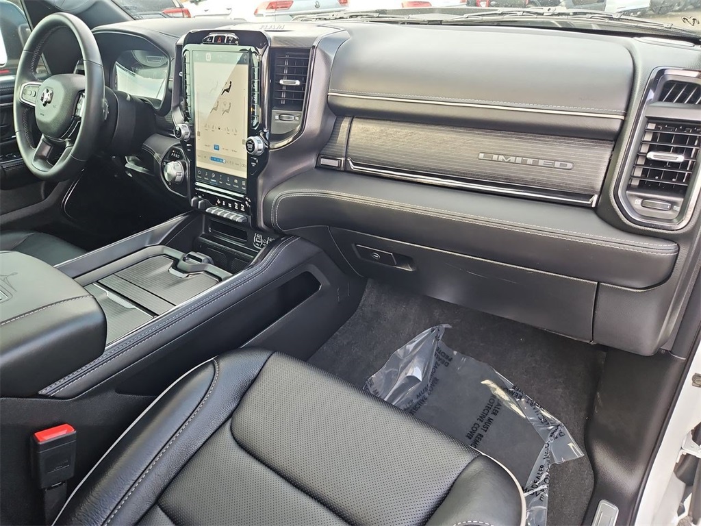 2023 Ram 1500 Limited photo 31