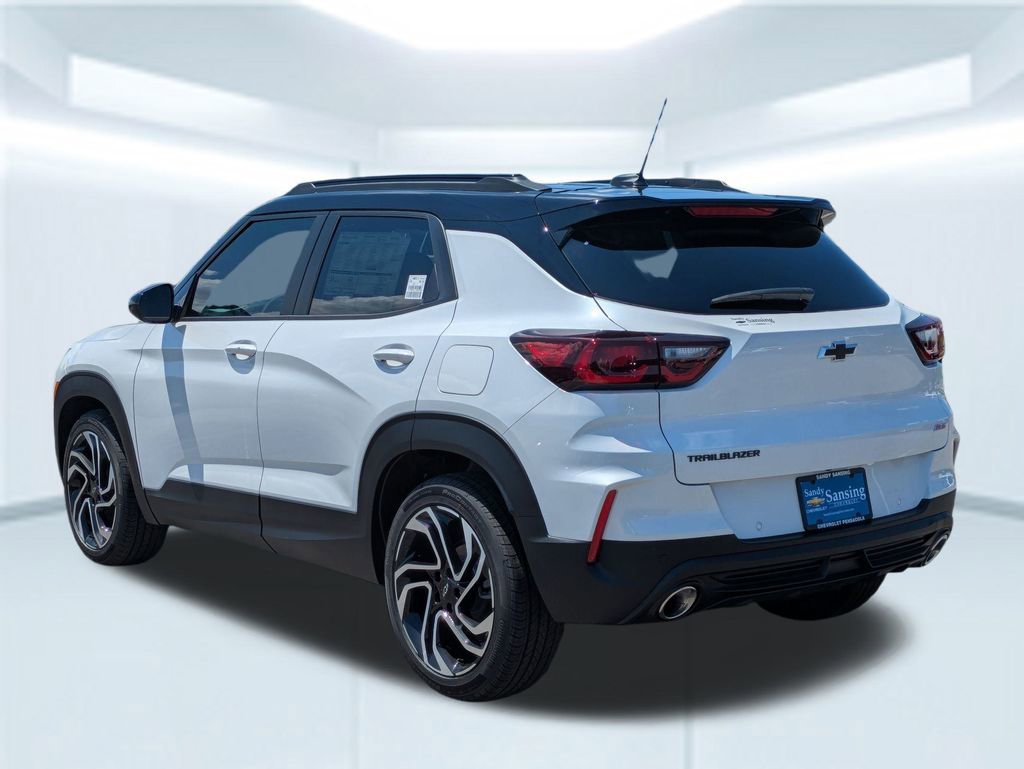 2026 Chevrolet Trailblazer RS photo 3