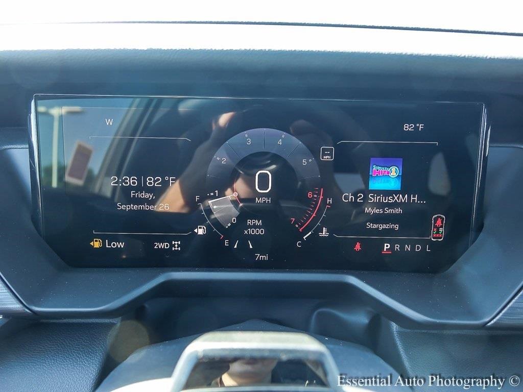 2026 GMC ACADIA - Image 15