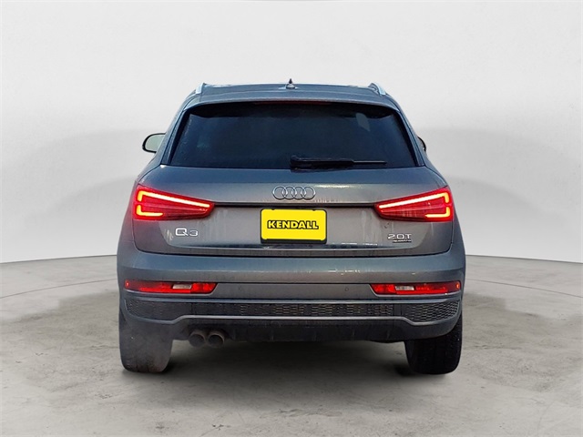 2016 Audi Q3 Prestige photo 4