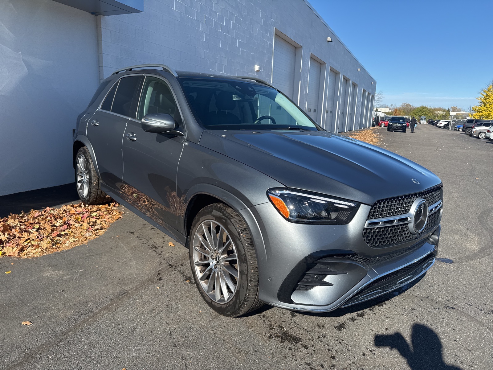 2025 Mercedes Benz GLE 350 4MATIC photo 4