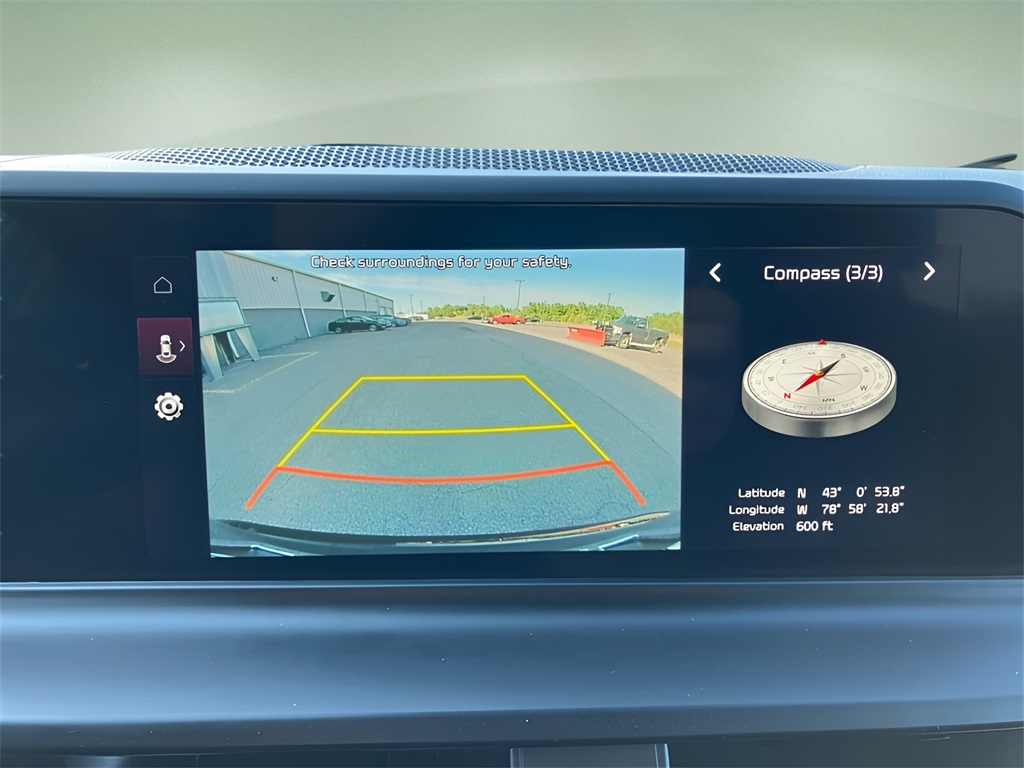 2024 Kia Seltos EX photo 19