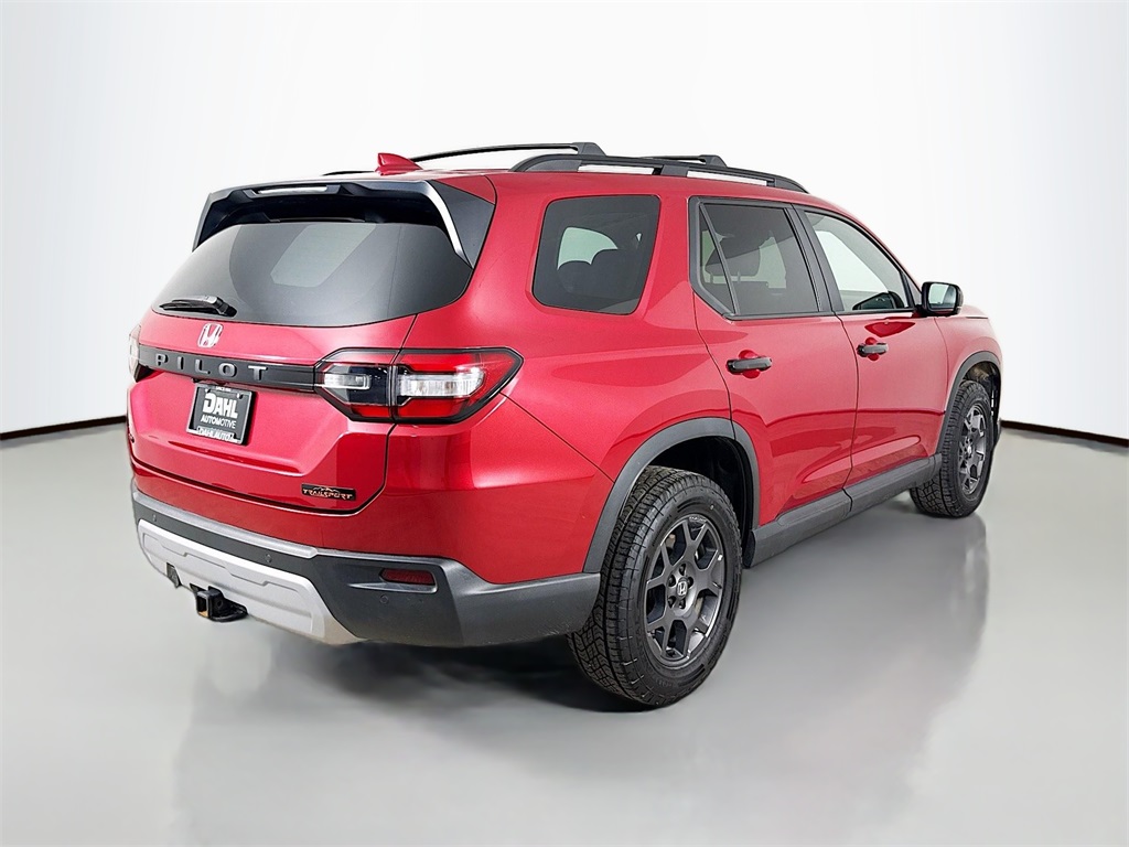 2024 Honda Pilot TrailSport photo 7