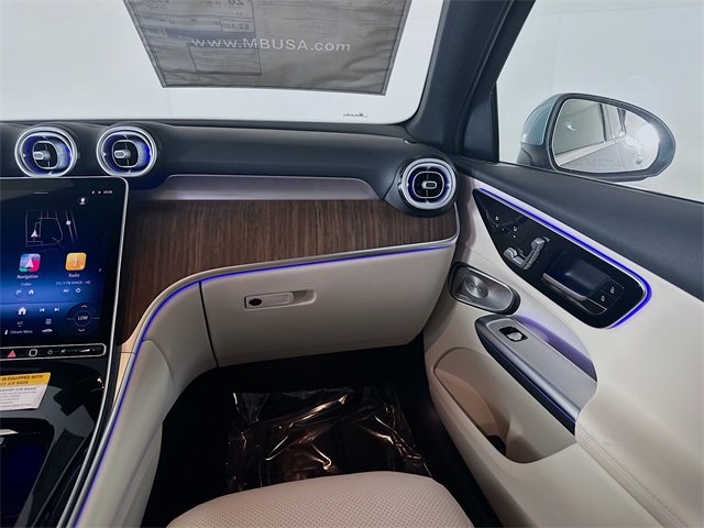 2026 Mercedes Benz GLC 300 4MATIC photo 23