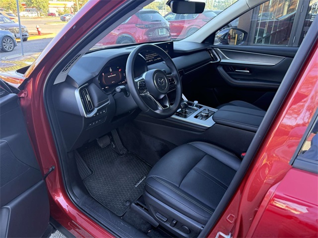 2025 Mazda CX-70 Premium photo 3