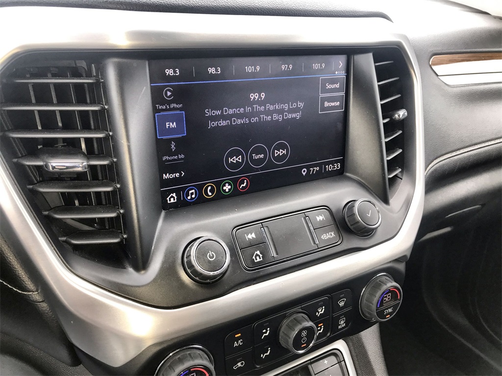 2023 Gmc Acadia SLE photo 14