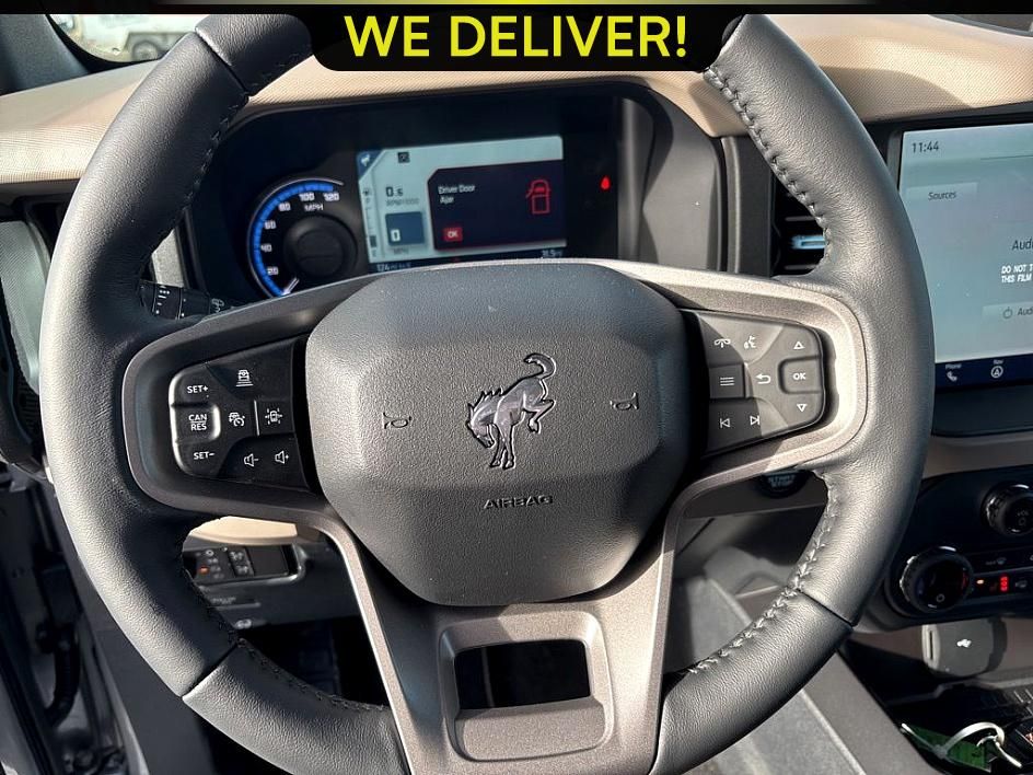 2024 Ford Bronco Wildtrak photo 13