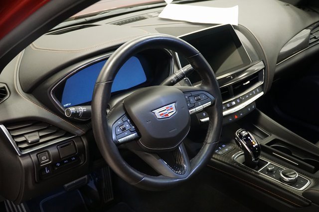 2023 Cadillac CT5 V photo 11