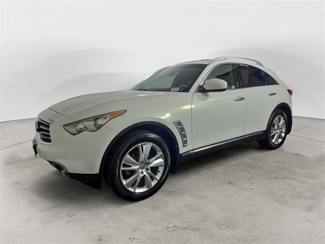 2013 INFINITI FX's photo