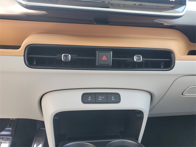 2025 Volkswagen ID. Buzz photo 17