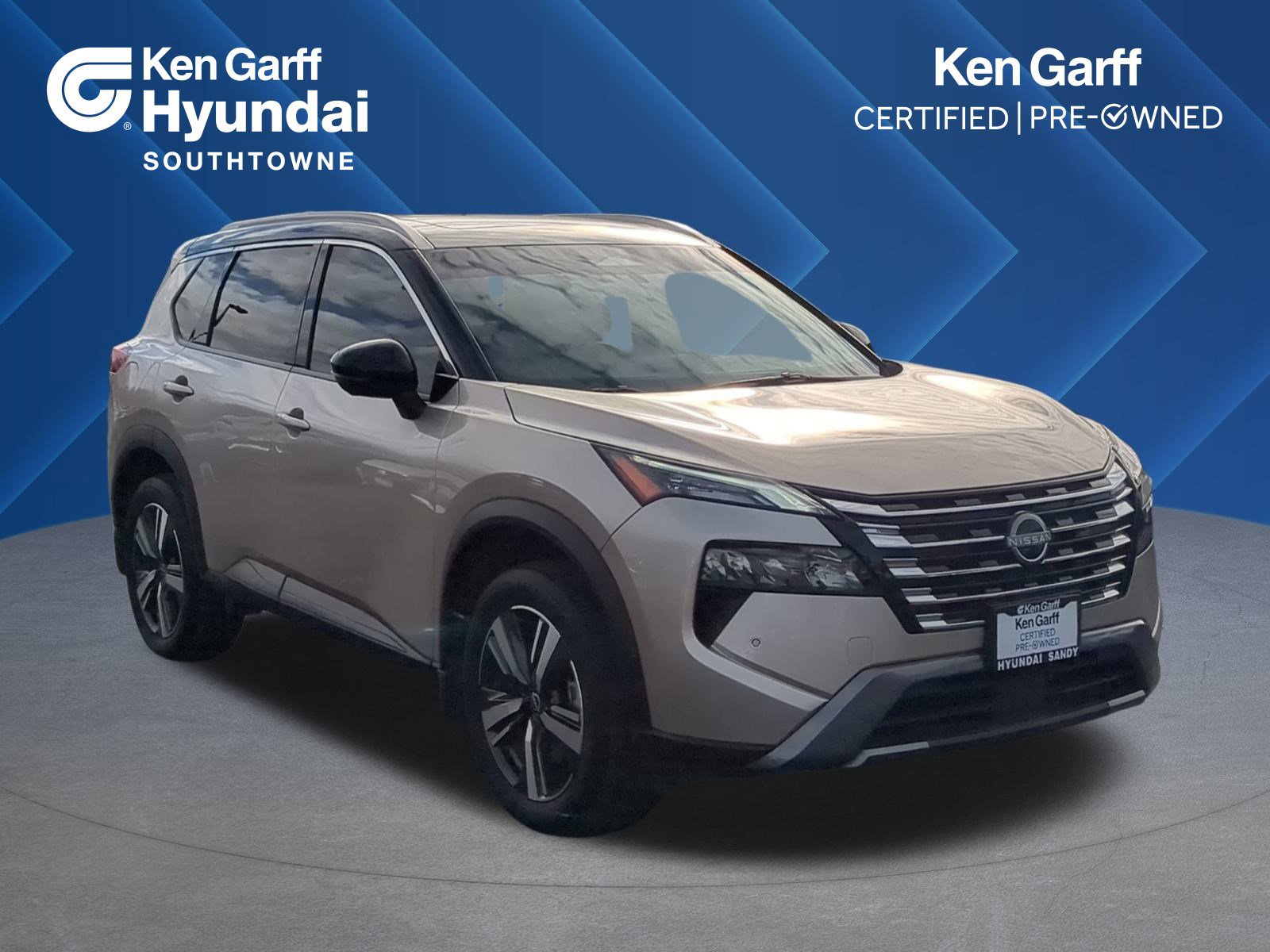 2025 Nissan Rogue SL's photo