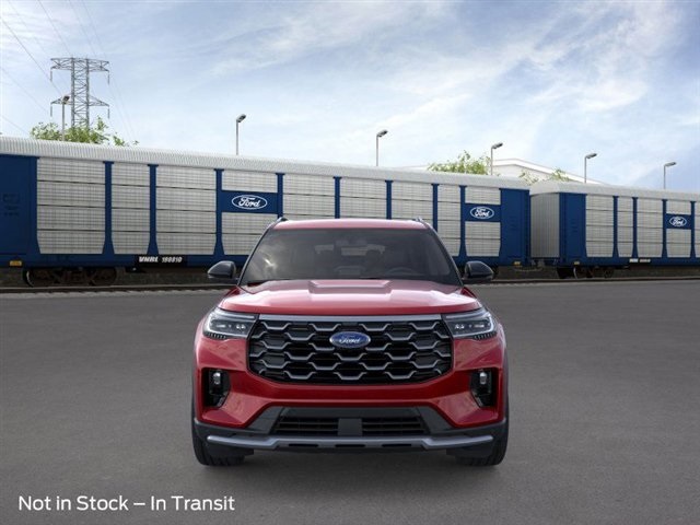 2025 Ford Explorer Platinum photo 5