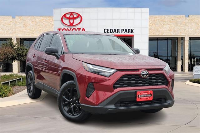 2024 Toyota RAV4 LE