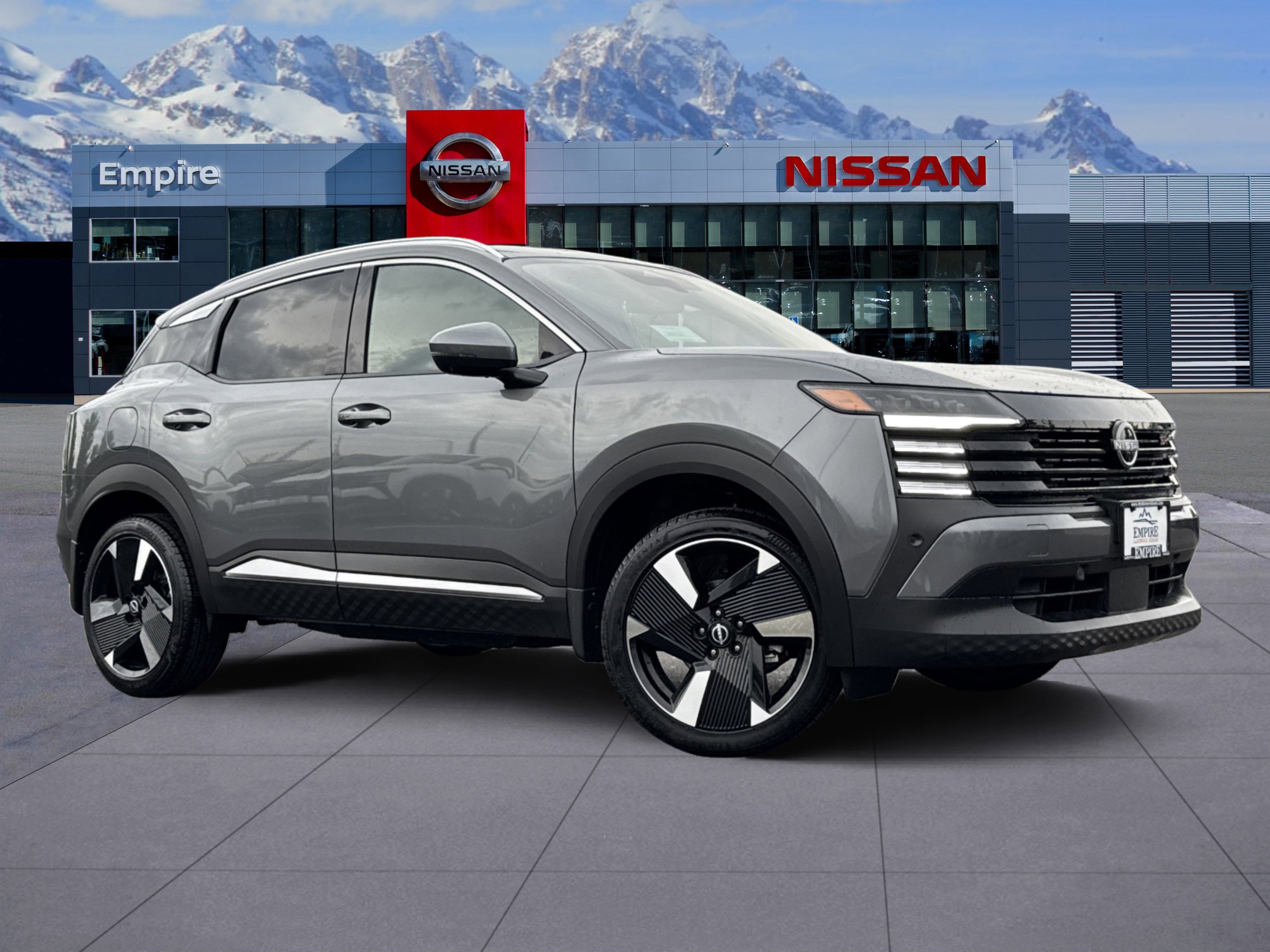 2025 Nissan Kicks SR AWD's photo