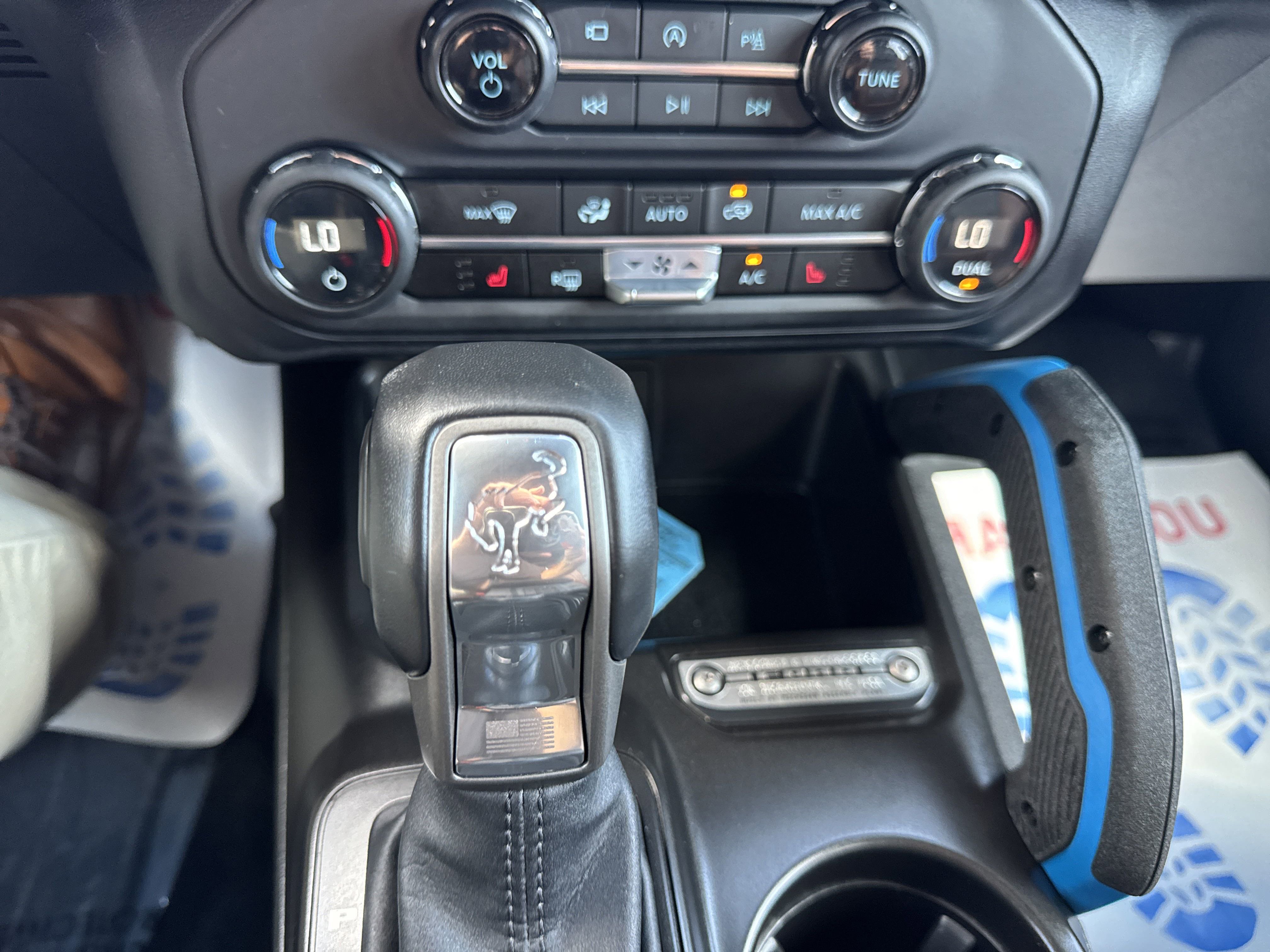 2023 Ford Bronco Outer Banks photo 11