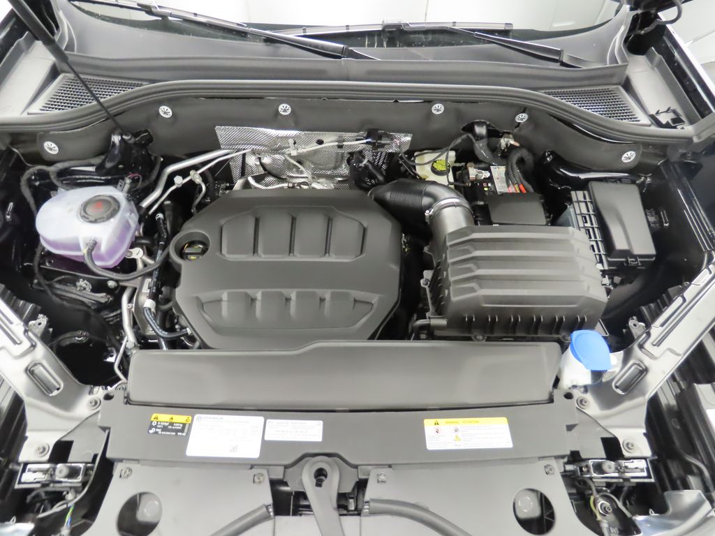 2025 Volkswagen Atlas SEL Premium R-Line photo 29