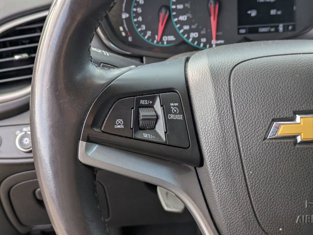 2021 Chevrolet Trax LT photo 13