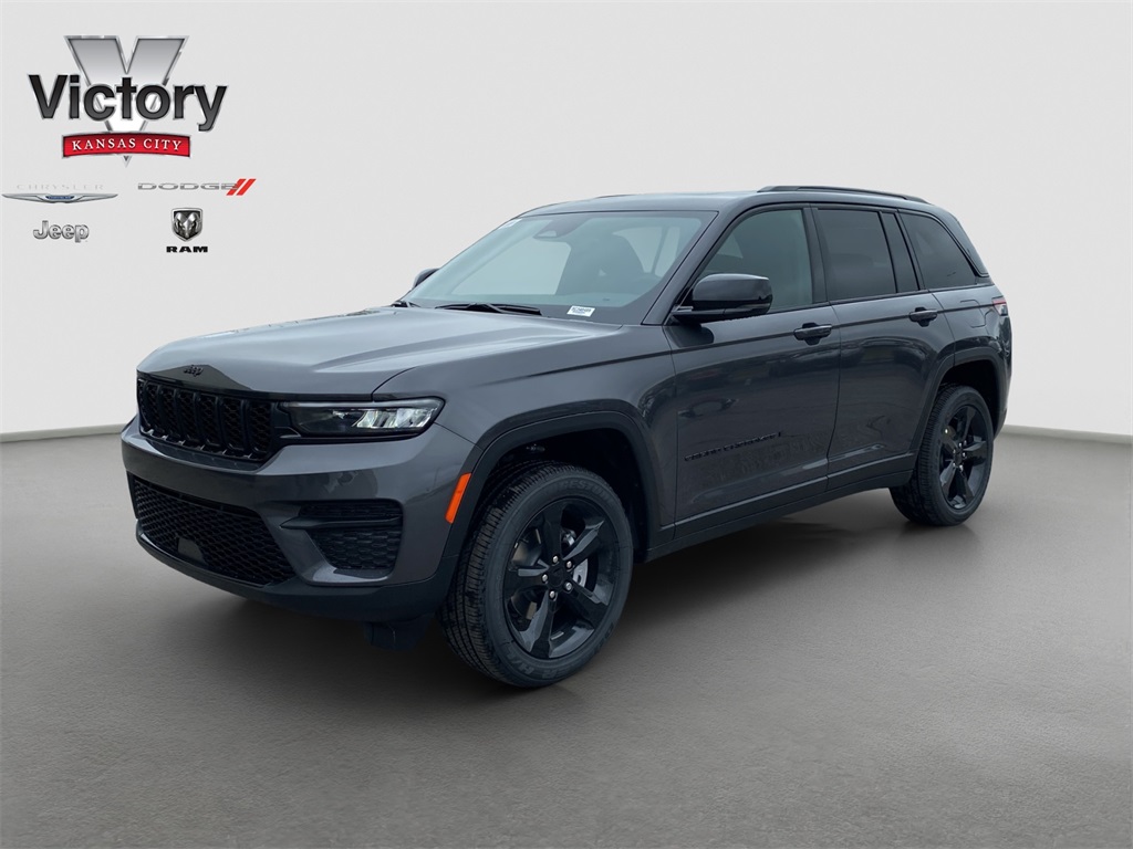 2025 Jeep Grand Cherokee Altitude X photo 3