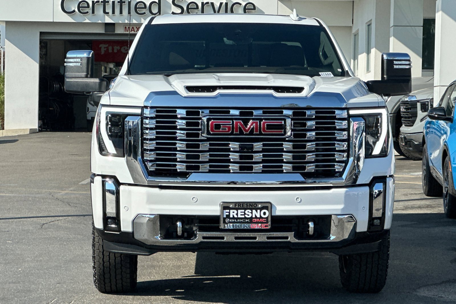 2026 Gmc Sierra HD Denali photo 2