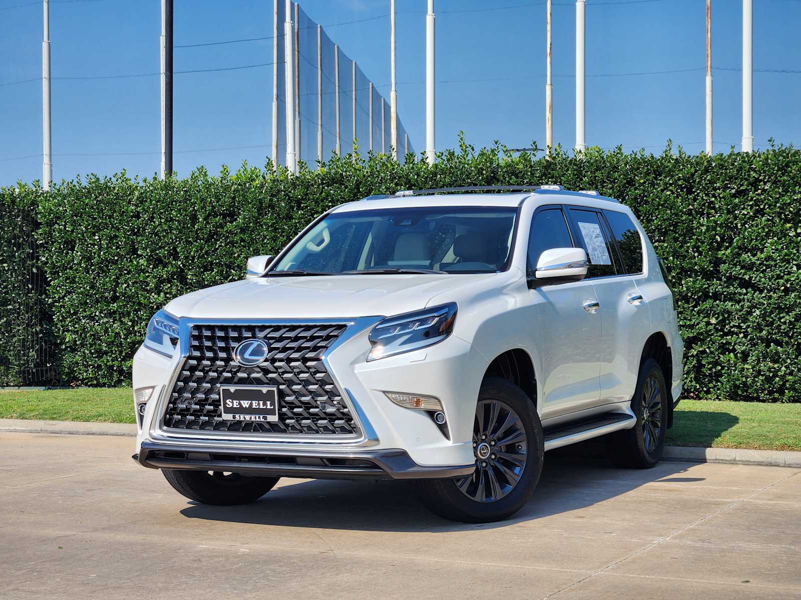 2023 Lexus GX 460 Premium photo 2