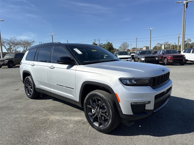 2025 Jeep Grand Cherokee L Limited's photo