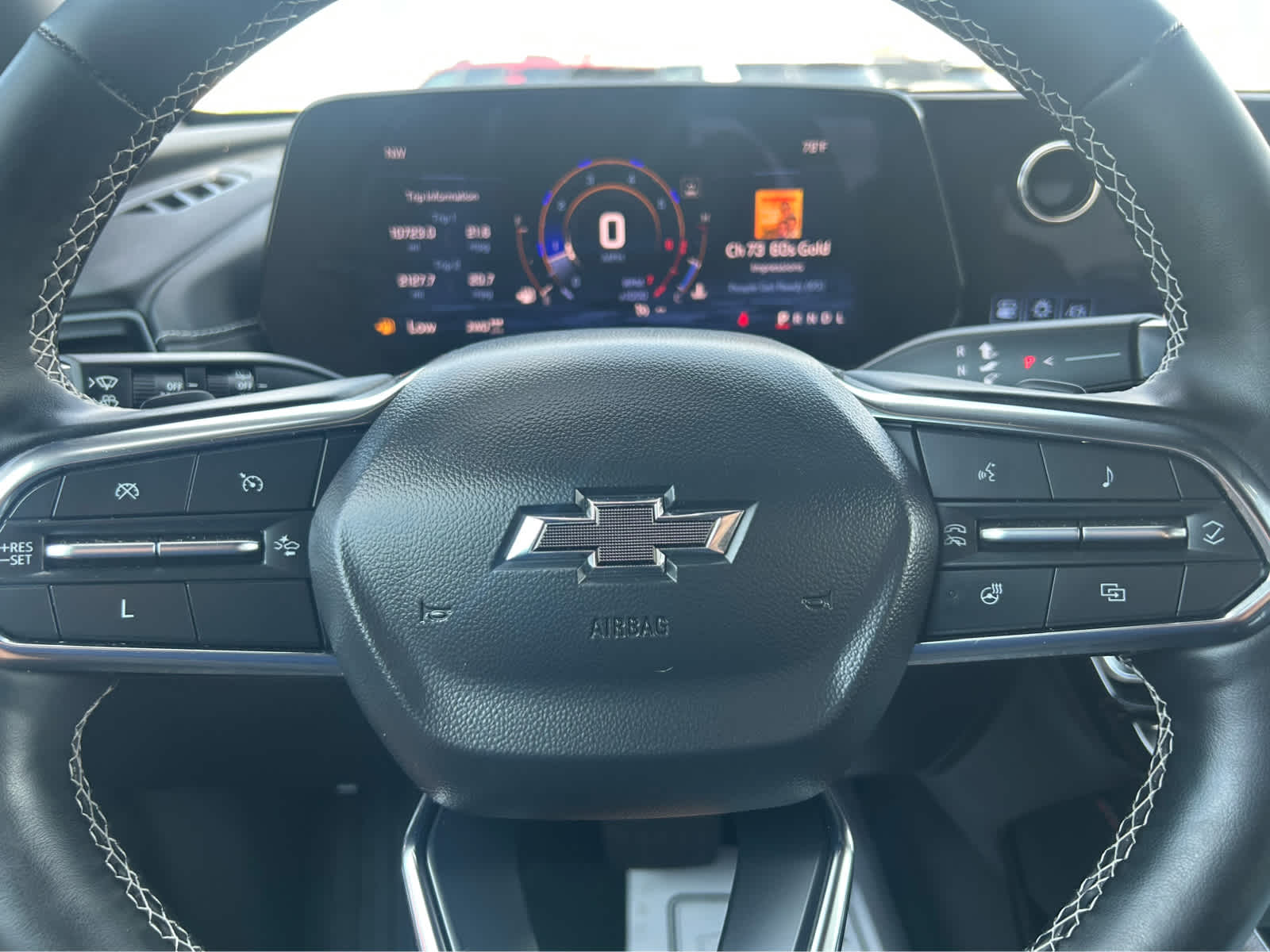 2024 Chevrolet Traverse Z71 photo 9