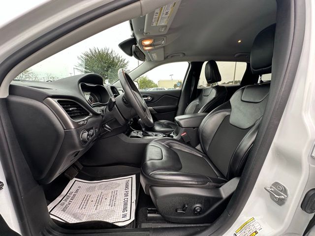 2020 Jeep Cherokee Latitude photo 19