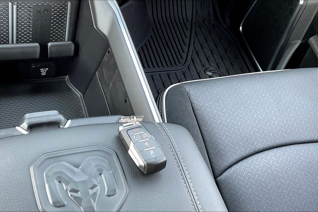 2026 Ram 3500 Laramie photo 27