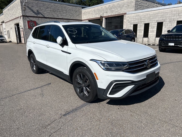 2022 Volkswagen Tiguan SE photo 4