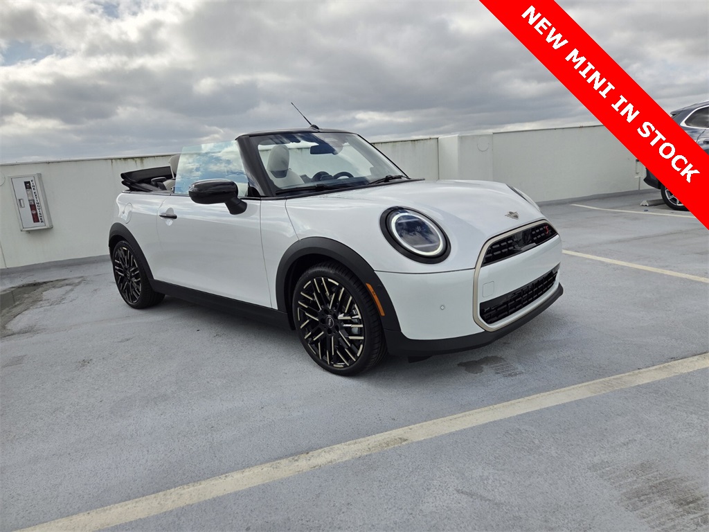 2026 MINI Convertible S's photo
