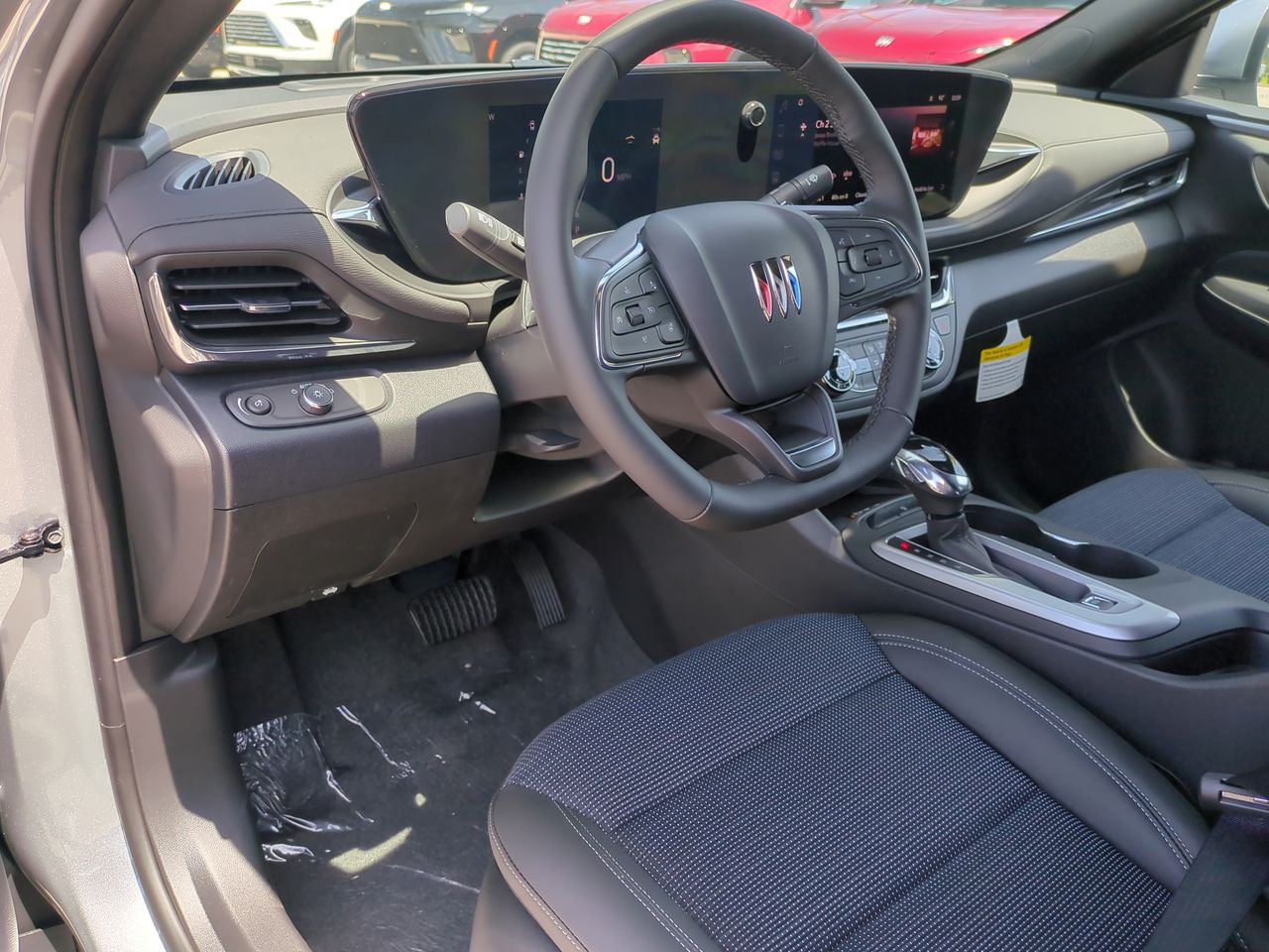 2025 Buick Envista Preferred photo 11