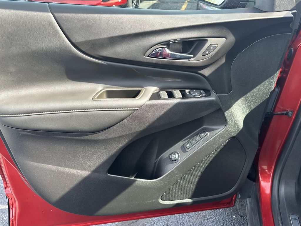 2024 CHEVROLET EQUINOX - Image 18