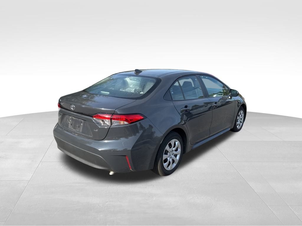 2024 Toyota Corolla LE photo 7