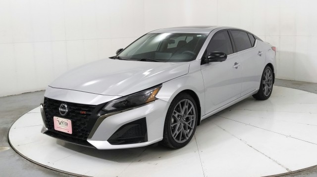 2024 Nissan Altima 2.0 SR