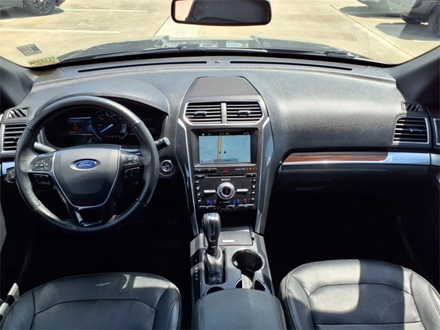 2018 Ford Explorer Limited photo 2