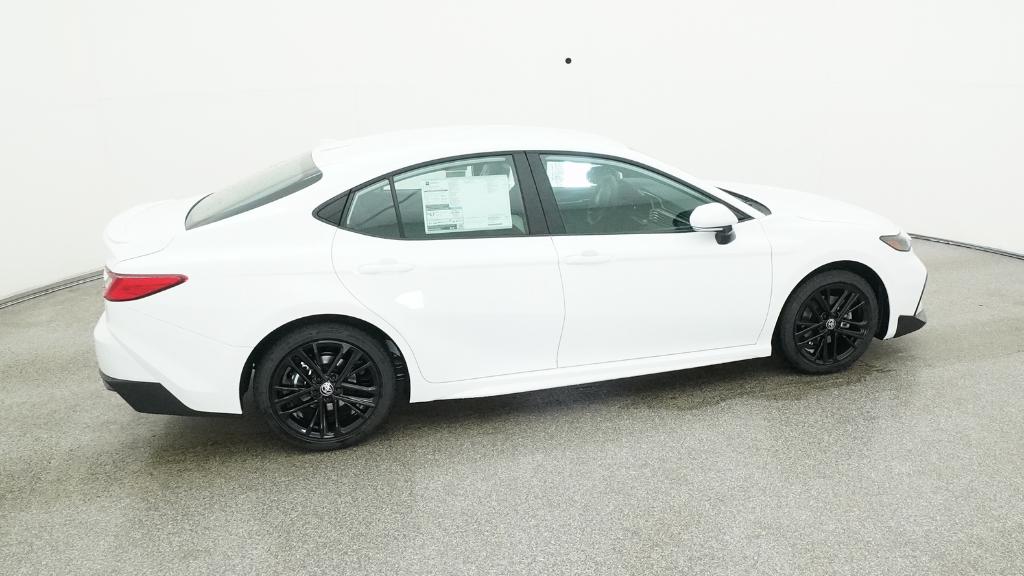 2025 Toyota Camry SE photo 24