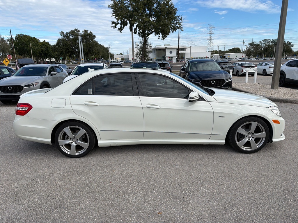 2012 Mercedes Benz E 350 photo 3